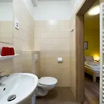 Konukevi Irisz Panzio 3*