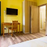 Irisz Panzio 3* Budapeşte