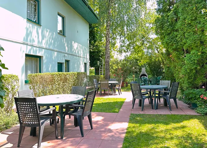 Irisz Panzio 3* Budapeszt