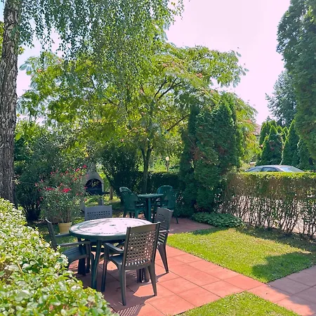 Irisz Panzio Guest house 3*
