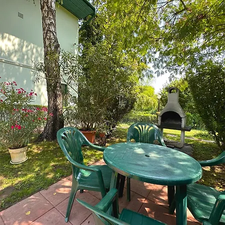 Irisz Panzio Guest house 3*
