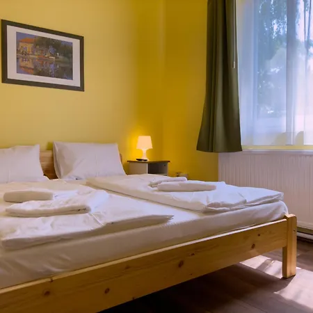 Guest house Irisz Panzio