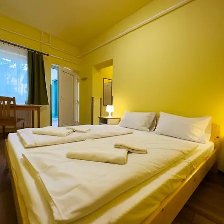 Irisz Panzio Pensjonat 3*