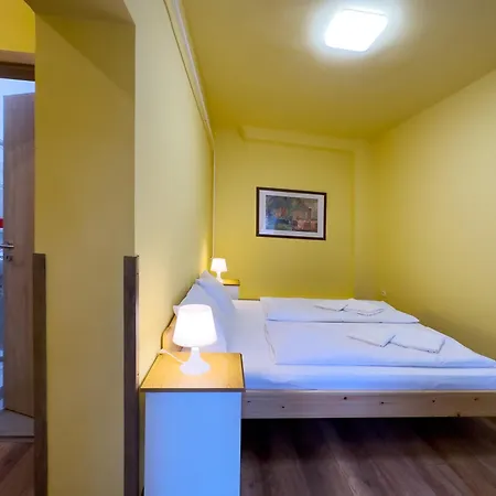 Irisz Panzio Guest house