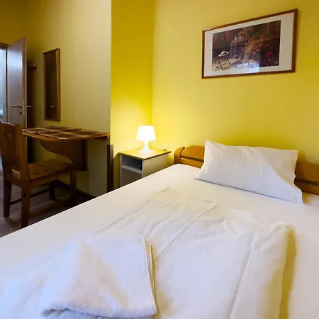Irisz Panzio Guest house Budapest