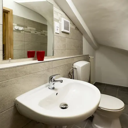 Irisz Panzio Guest house Budapest