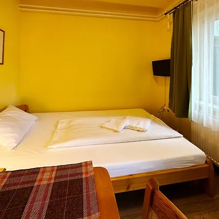 írisz Panzió 3*