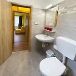 Irisz Panzio Guest house Budapest