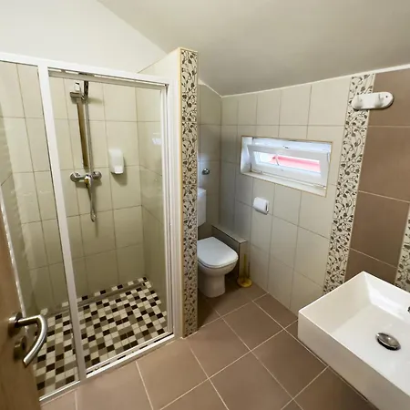 írisz Panzió 3*